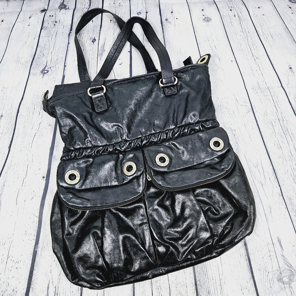 ALL YOU NEED | leather slouchy shoulder bag